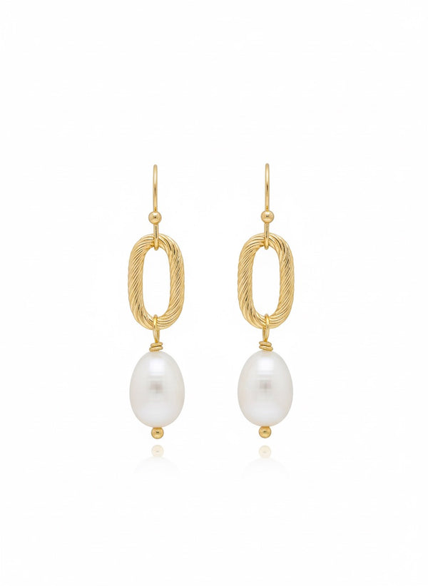 Christy Jean Pearl earrings in gold